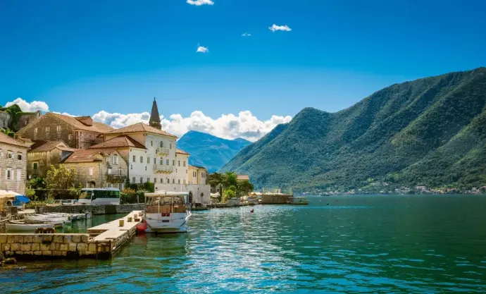 perast
